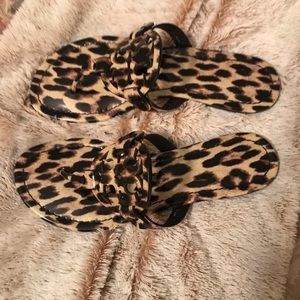 🔥Tory Burch Animal Print Sandals🔥